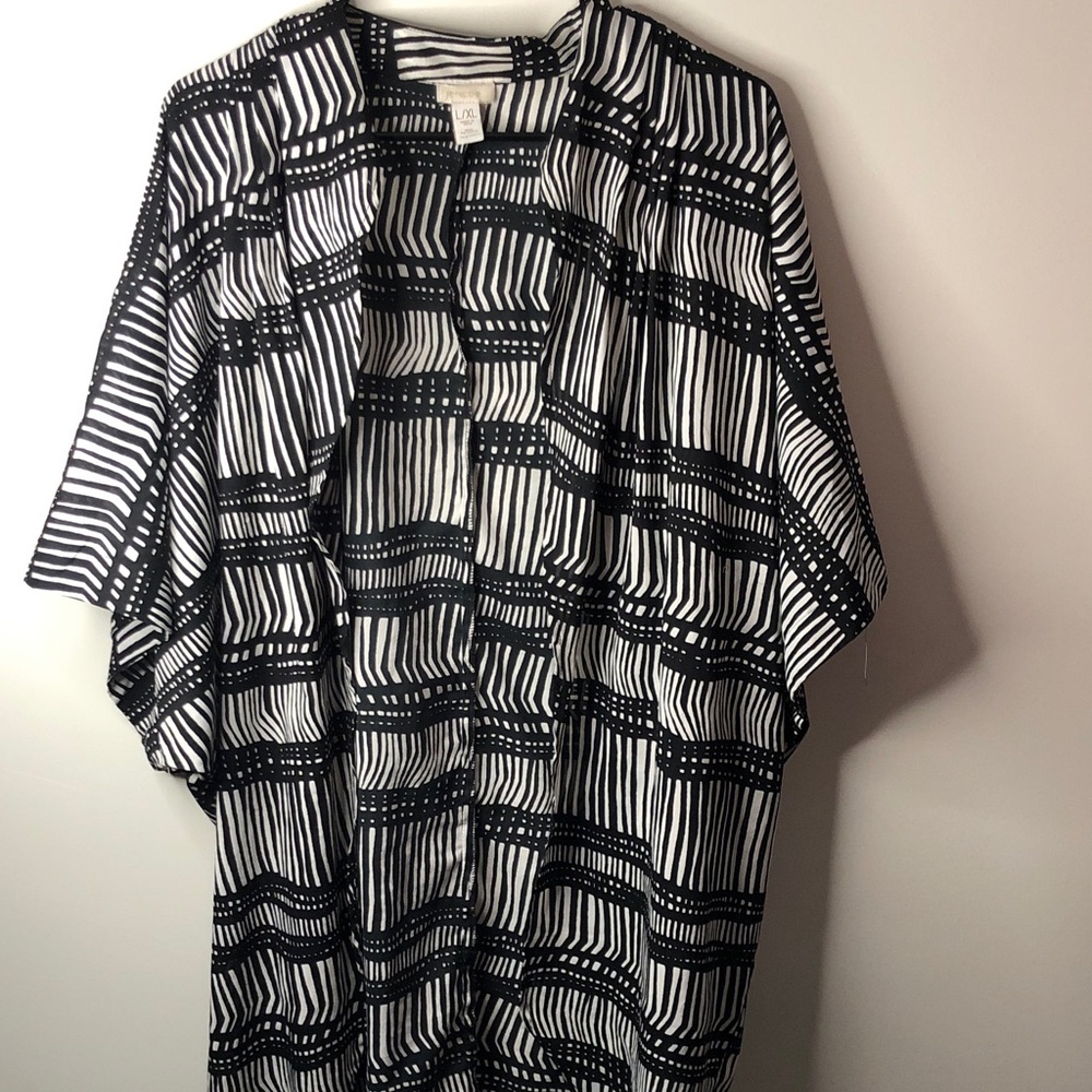 CHICO’S Black and White Striped Men's Shirt